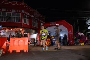 BIB: 4554
                            <button type="button" onclick="openModal(26222837)" class="btn btn-primary btn-sm float-right btn-popup" data-toggle="modal" data-target=".modal-high-quality">
                        <i class="fas fa-shopping-cart"></i> Add to Cart
                    </button>
                                            <button type="button" onclick="isThisMe(26222837, true)" class="btn btn-success btn-sm float-right btn-popup btn-isme hidden" data-toggle="tooltip" data-placement="bottom" title="นี่คือรูปของคุณใช่ไหม คลิกที่นี่เพื่อเอาเข้าอัลบั้ม">
                        <i class="fas fa-plus"></i> Add to album
                    </button>
                    <button type="button" onclick="isThisMe(26222837, false)" class="btn btn-warning btn-sm float-right btn-popup btn-isnotme hidden">
                        <i class="fas fa-ban"></i> Remove from album
                    </button>